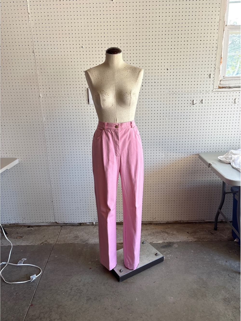 St. John Sport Pink Straight Leg Pants by Marie Gray